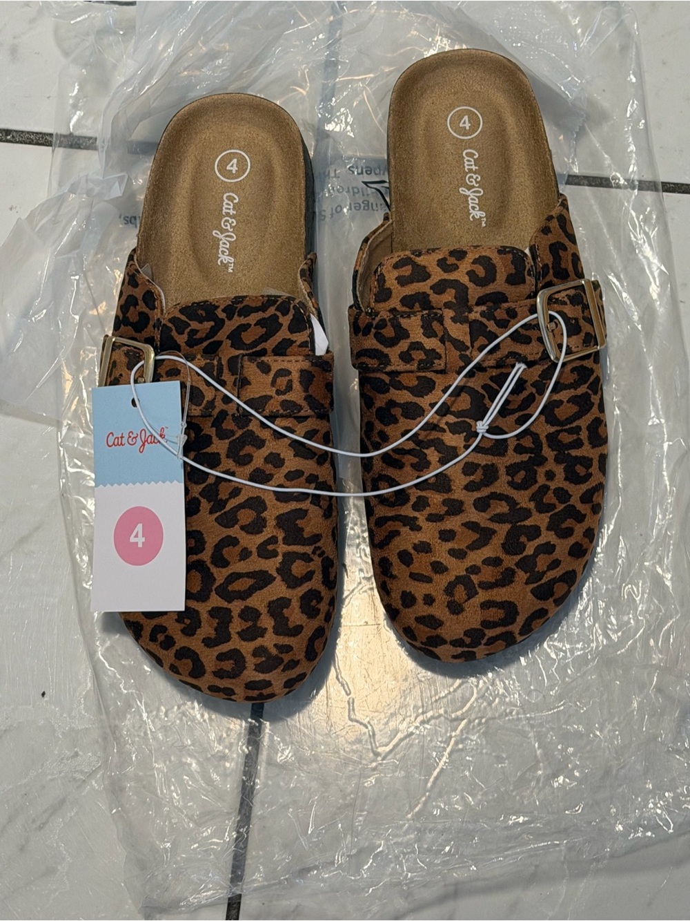 Cat & Jack Toddler Girls Leopard Print Buckle Sandals Size 4 NWT